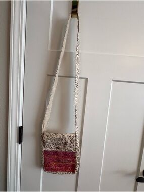 Flying High crossbody bag, perfect for spring and summer